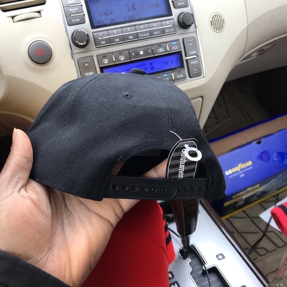 Gold Stoned Hat Regular Size - Picture 3 of 8